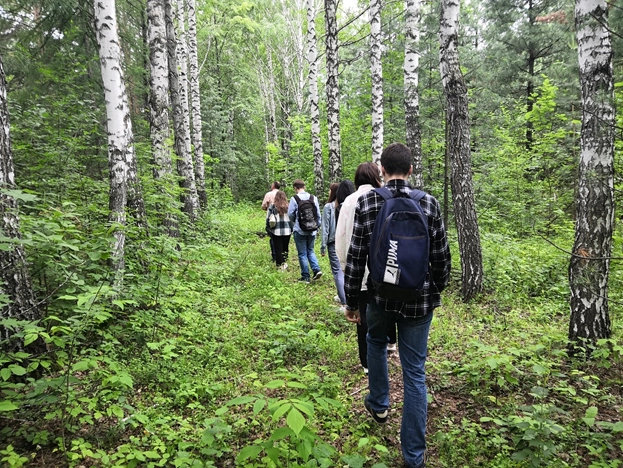 Студенты ГАУСЗ в дендрарии